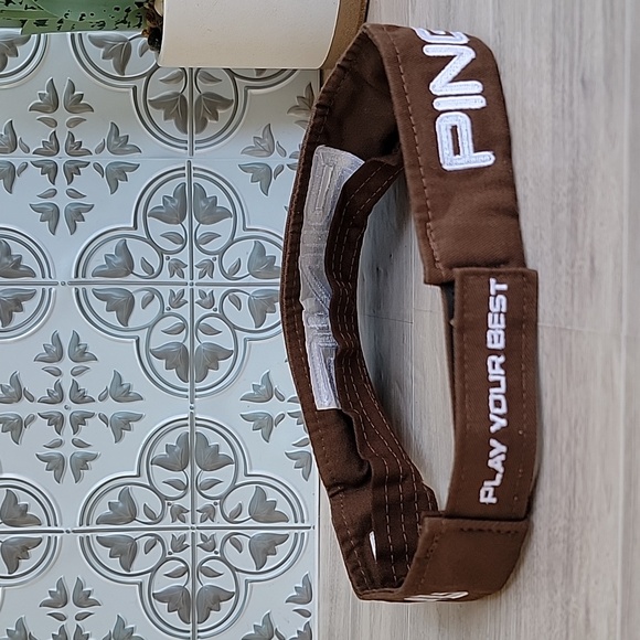 NWOT Ping Cadet Womens Adjustable Strapback Moisture Wicking Golf Visor Brown - Picture 7 of 12